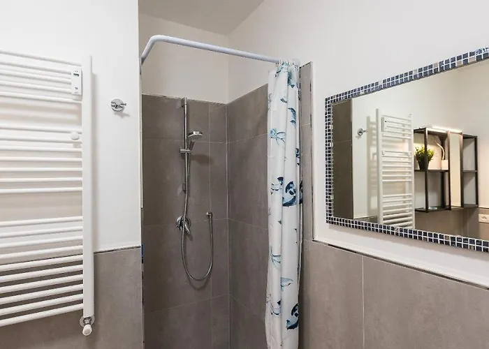 Apartment In - Annietta Rom